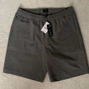 JCrew 7" Reade tech short